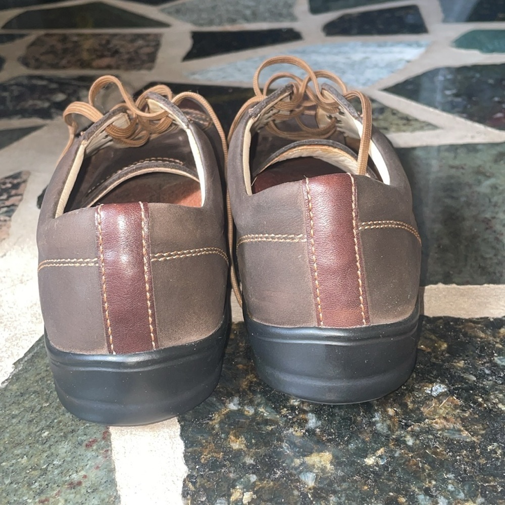Finn Comfort Ikebukuro Sneaker Made in Germany
Brown Size 37 - Picture 7 of 13